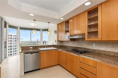 21150 Point Pl #LPH 2902, Aventura, FL 33180 - Photo 11