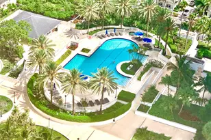 21150 Point Pl, Aventura, FL 33180 - Photo 27