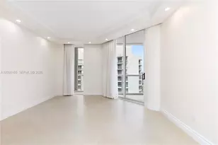 21150 Point Pl, Aventura, FL 33180 - Photo 29
