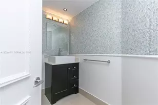 21150 Point Pl, Aventura, FL 33180 - Photo 11