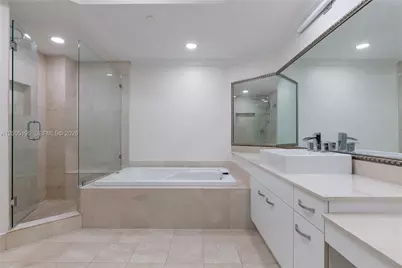 21150 Point Pl #LPH 2902, Aventura, FL 33180 - Photo 21