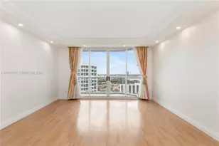 21150 Point Pl, Aventura, FL 33180 - Photo 19
