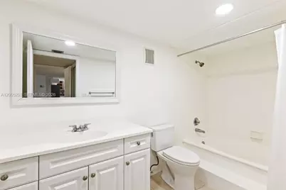 16400 Golf Club Rd #104, Weston, FL 33326 - Photo 25