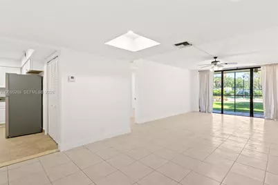 16400 Golf Club Rd #104, Weston, FL 33326 - Photo 13