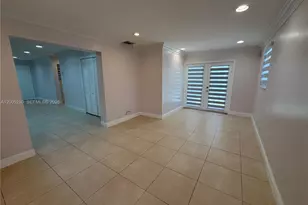 3011 N 74th Ave, Hollywood, FL 33024 - Photo 11