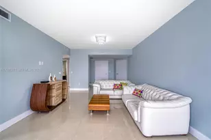 18201 Collins Ave, Sunny Isles Beach, FL 33160 - Photo 3