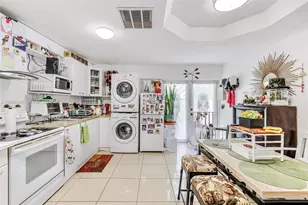 12085 W Dixie Hwy, Biscayne Park, FL 33161 - Photo 23