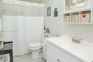 9786 SW 222nd Terrace, Cutler Bay, FL 33190 - Photo 37