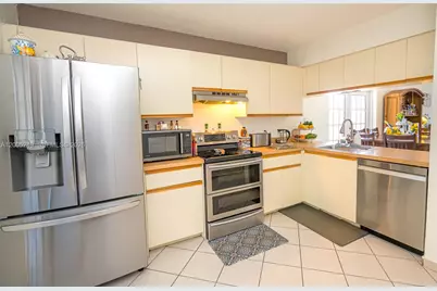 9786 SW 222nd Ter, Cutler Bay, FL 33190 - Photo 25