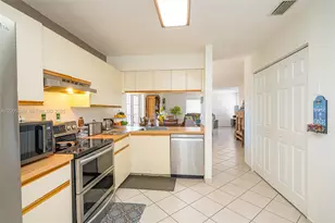 9786 SW 222nd Terrace, Cutler Bay, FL 33190 - Photo 23