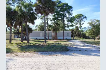 630 S Trebol Street, Clewiston, FL 33440 - Photo 1