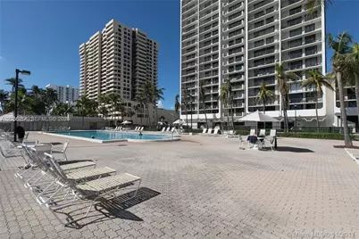 2625 Collins Ave #1508, Miami Beach, FL 33140 - Photo 25