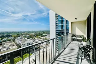 2625 Collins Ave, Miami Beach, FL 33140 - Photo 11