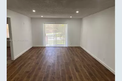 17901 NW 68th Ave #T102, Hialeah, FL 33015 - Photo 1