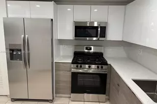 17901 NW 68th Ave, Hialeah, FL 33015 - Photo 3