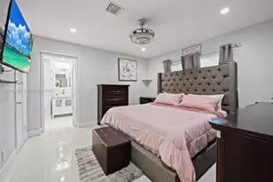 541 SW 38th Ave, Fort Lauderdale, FL 33312 - Photo 11