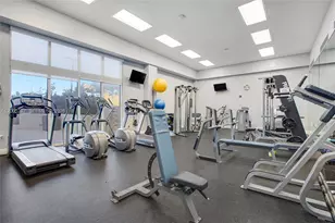 6917 Collins Ave, Miami Beach, FL 33141 - Photo 19