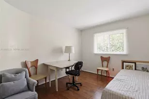 1066 Highlands Dr, Naples, FL 34103 - Photo 21