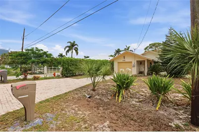 1066 Highlands Dr, Naples, FL 34103 - Photo 29