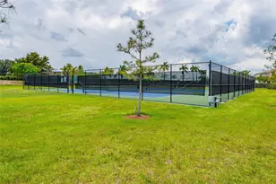 19278 NE 6th Ave, Miami, FL 33179 - Photo 37