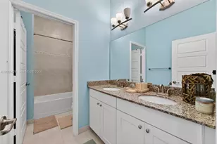 19278 NE 6th Ave, Miami, FL 33179 - Photo 21