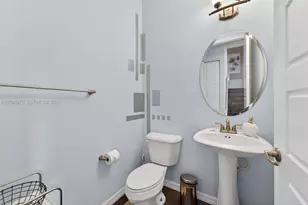 19278 NE 6th Ave, Miami, FL 33179 - Photo 9