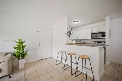 7195 NW 179th St #106, Hialeah, FL 33015 - Photo 7