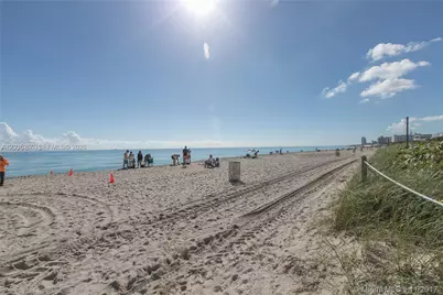 2625 Collins Ave #1508, Miami Beach, FL 33140 - Photo 27