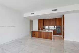 175 SE 25th Rd, Miami, FL 33129 - Photo 23
