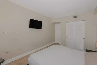 1500 Bay Rd #116S, Miami Beach, FL 33139 - Photo 19