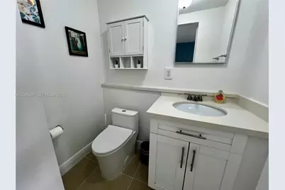 1715 NW 180th Ter, Miami Gardens, FL 33056 - Photo 17
