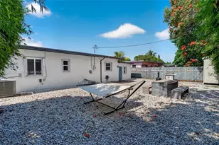 541 NW 109th St, Miami, FL 33168 - Photo 21