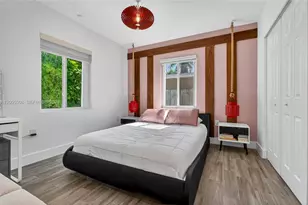 541 NW 109th St, Miami, FL 33168 - Photo 1