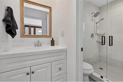 541 NW 109th St, Miami, FL 33168 - Photo 9