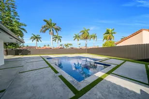 990 NW 131st Ave, Miami, FL 33182 - Photo 39