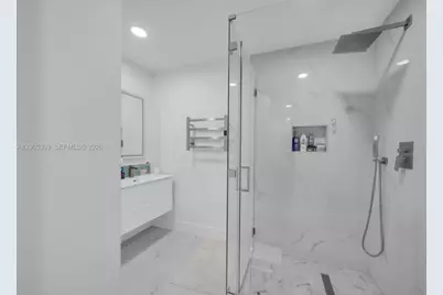990 NW 131st Ave, Miami, FL 33182 - Photo 29