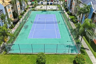 18880 NW 57th Ave, Hialeah, FL 33015 - Photo 27