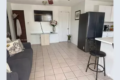 1212-1214 SW 30th Ct, Miami, FL 33135 - Photo 9