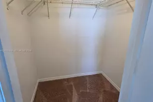 11730 SW 2nd St, Pembroke Pines, FL 33025 - Photo 13