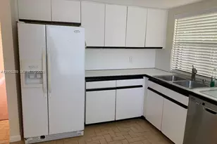 15292 SW 46th Ln Dr, Miami, FL 33185 - Photo 5