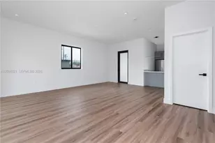 4517 NW 3rd St, Miami, FL 33126 - Photo 9
