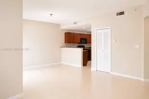 11503 NW 89th St, Doral, FL 33178 - Photo 5