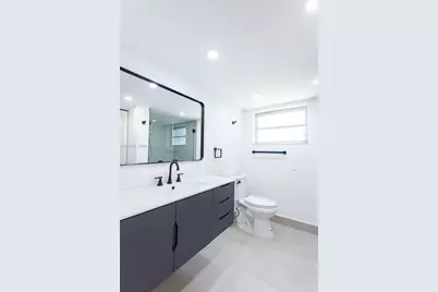 1750 NE 191st St #100-1, Miami, FL 33179 - Photo 21