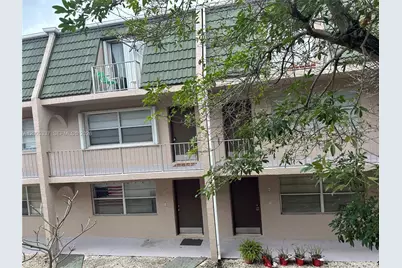 1100 SE 4th Ave #32, Deerfield Beach, FL 33441 - Photo 1