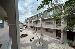 1100 SE 4th Ave, Deerfield Beach, FL 33441 - Photo 15