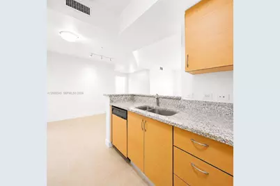 18800 NE 29th Ave #526, Aventura, FL 33180 - Photo 5