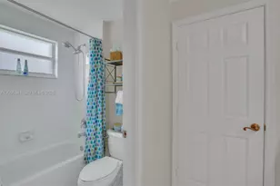 3911 SW 186th Ave, Miramar, FL 33029 - Photo 27