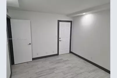 660 Tennis Club Dr #201, Fort Lauderdale, FL 33311 - Photo 19