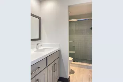 660 Tennis Club Dr #201, Fort Lauderdale, FL 33311 - Photo 7