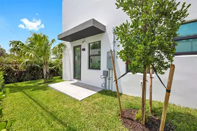 3222 NE 7th St #1, Pompano Beach, FL 33062 - Photo 5